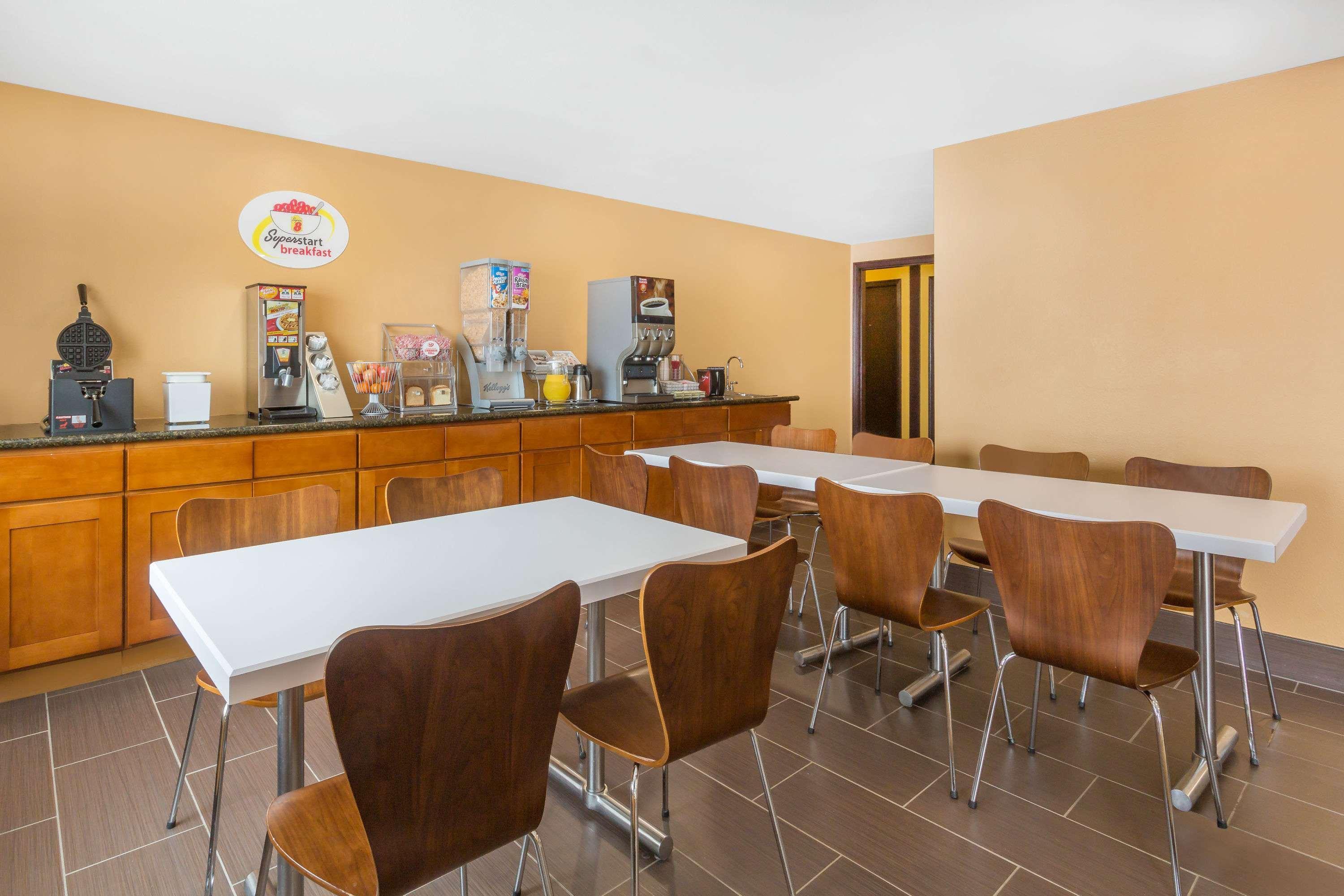 Super 8 By Wyndham Diamondville Kemmerer Buitenkant foto